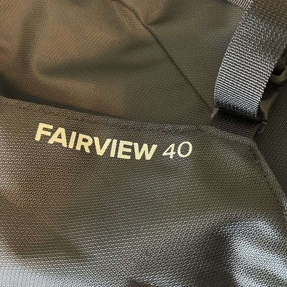 Osprey FairView 40 Travel Backpack - Picture 5 of 6